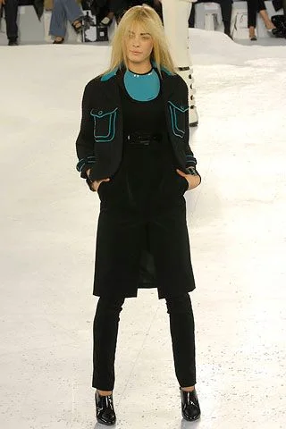 Look 10